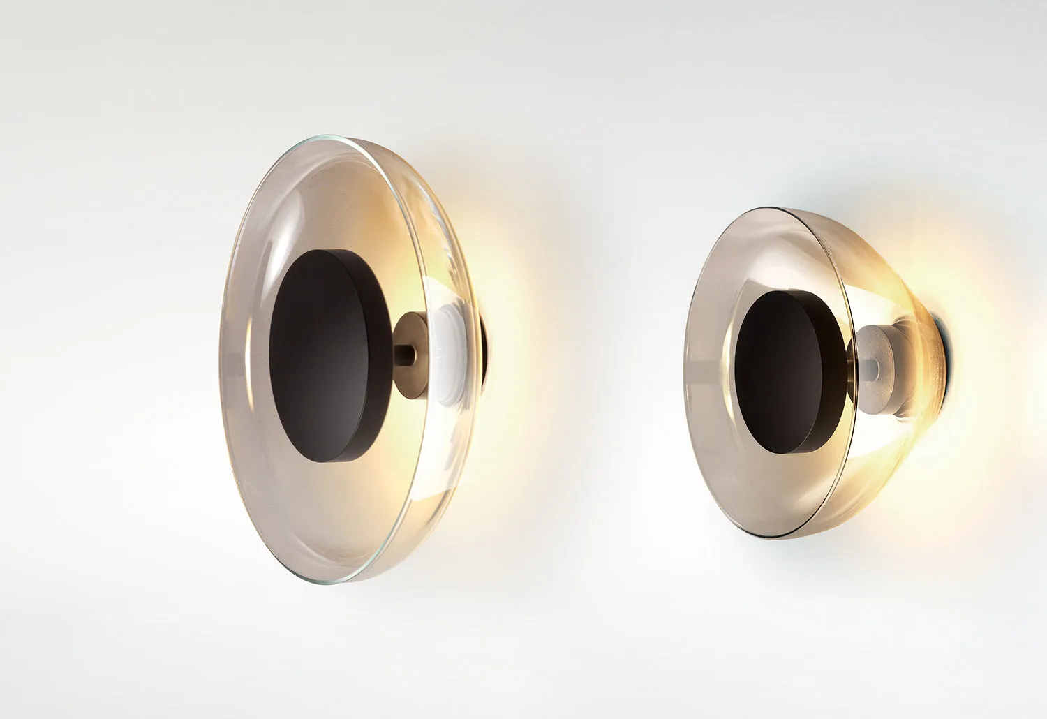 Aura Wall Light