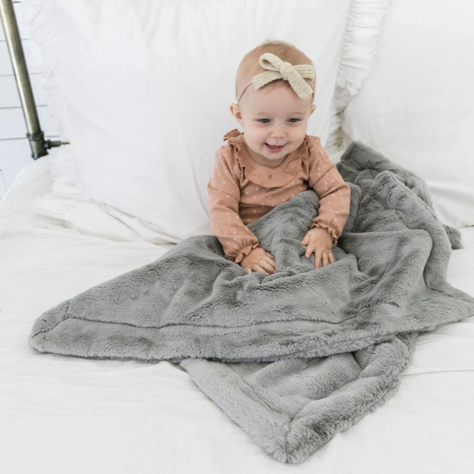 GRAND FAUX FUR RECEIVING BLANKETS