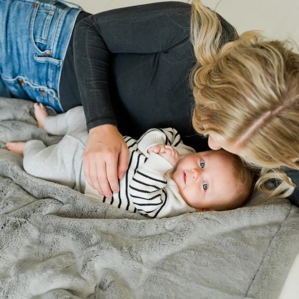 GRAND FAUX FUR RECEIVING BLANKETS