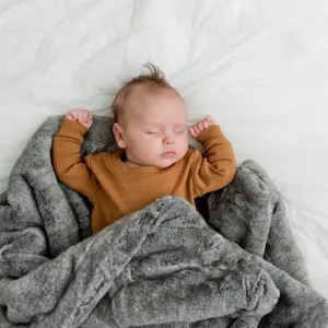 GRAND FAUX FUR RECEIVING BLANKETS