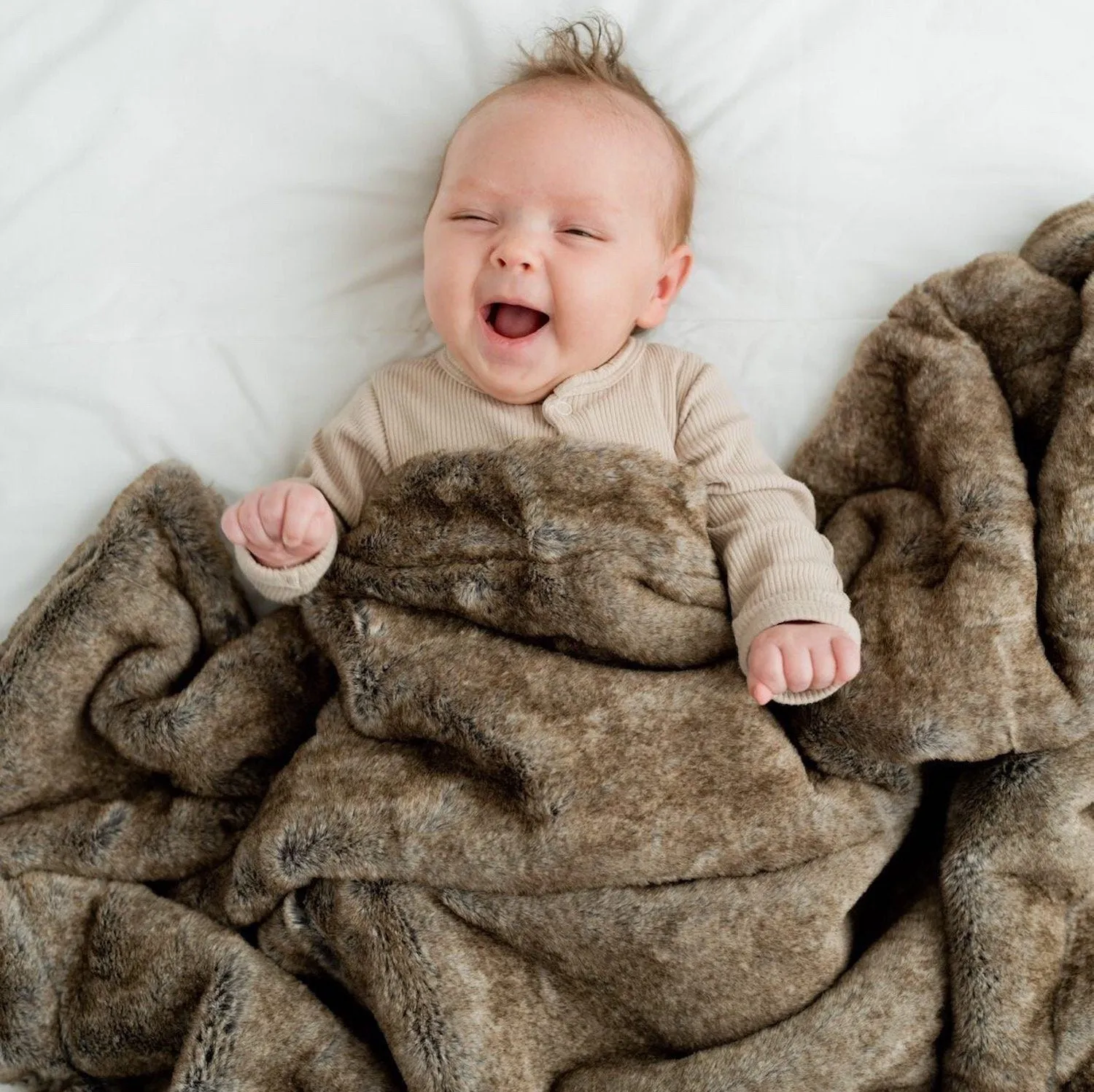 GRAND FAUX FUR RECEIVING BLANKETS