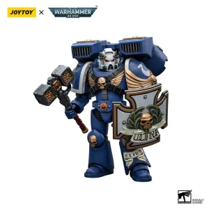 Joy Toy Warhammer 40K Ultramarines Vanguard Veteran with Thunder Hammer and Storm Shield 1/18 Action Figure