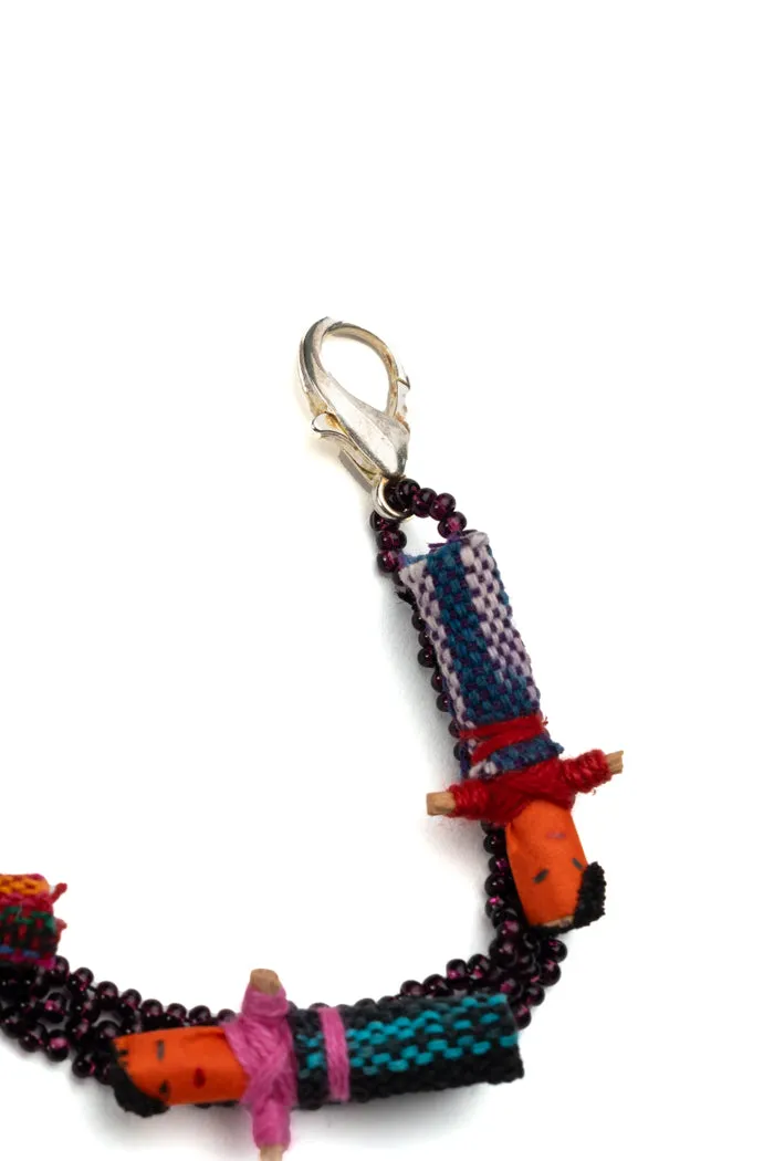 Mask Holder Quitapenas